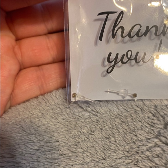 Different Designs earrings - Picture 5 of 9